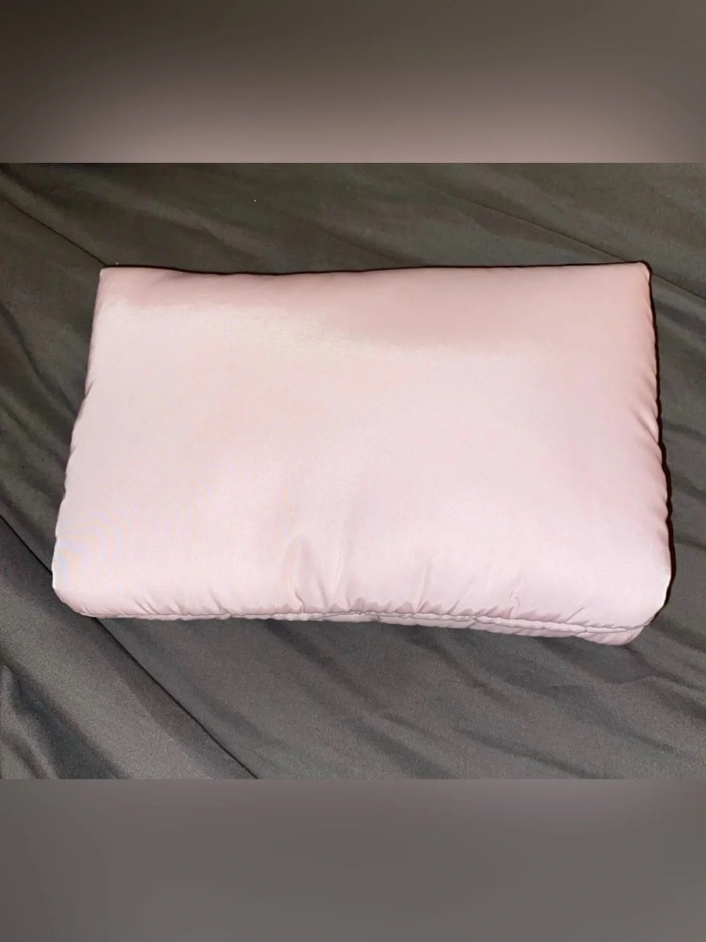 Dior Beauty✨🤍🩷 GWP Light Pink Cosmetic Pouch with Silver CD Logo